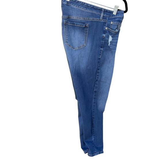 Torrid Premium Woman's Distressed Denim Blue Jeans Size 20R High Rise Curvy - Picture 6 of 16